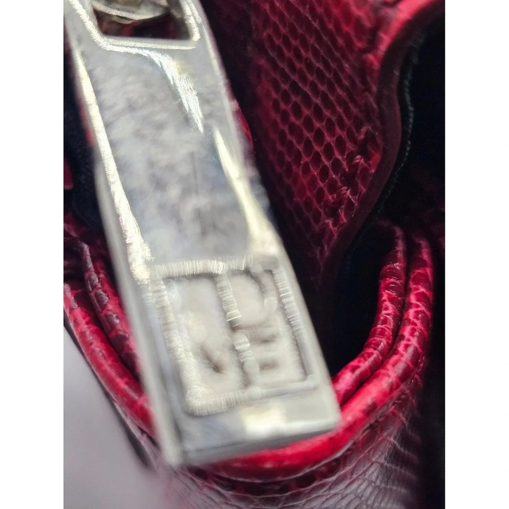 Diane Von Furstenberg DVF Large Shoulder Bag Women's Red Buckle Detail - Picture 10 of 16
